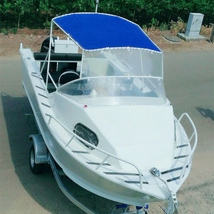 Konsolenboot mit Mittelkonsole