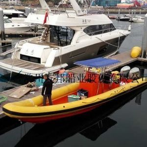 Außenborder-Schlauchboot
