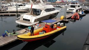 Außenborder-Schlauchboot 1