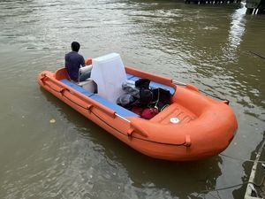 Rettungsboot Berufsschiff