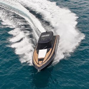 Express-Cruiser / Innenborder