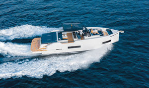 Express-Cruiser / Außenborder 1