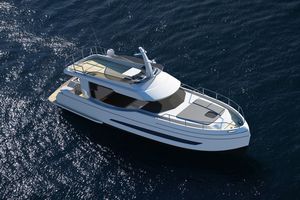 Express-Cruiser / Innenborder 1