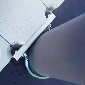 Pfahl-Führung für Steg