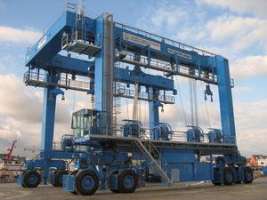 Travellift mit Allradlenkung