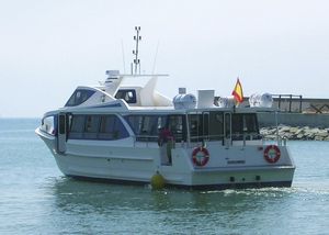 Ausflugsboot