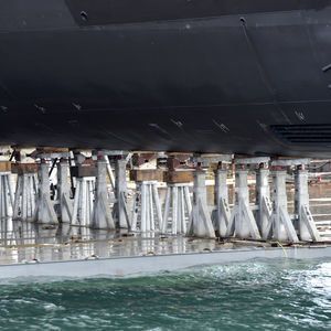Stützfuß zum Aufdocken für Motorboot