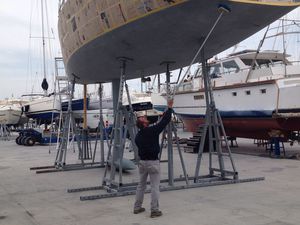 Bootsgestelle für Segelboote