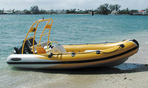 Außenborder-Schlauchboot