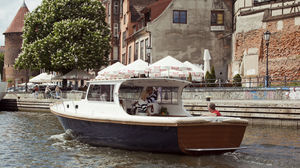 Cabin-Cruiser / Innenborder