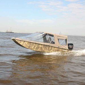 Offenes Boot / Außenborder