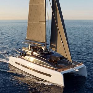 Katamaran-Segelyacht 1