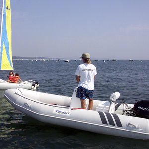 Außenborder-Schlauchboot