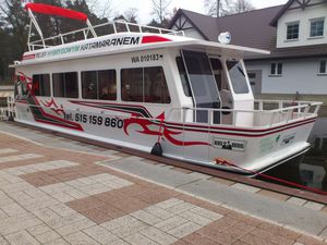 Ausflugsboot