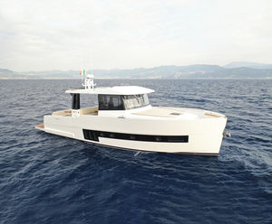 Express Cruiser / Innenborder