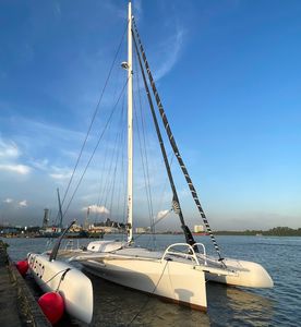 Trimaran