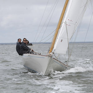 Segelboot für Fahrten- und Regattasegeln