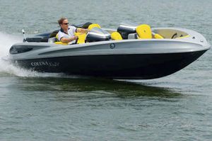 Jetantriebs-Runabout / Bowrider / Doppelkonsole / max. 6 Personen