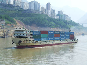 Containerschiff-Frachtschiff 1