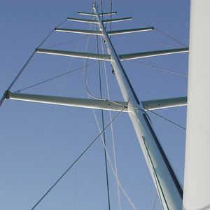 Mast für Segelyachten