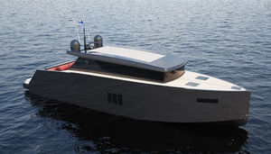 Express-Cruiser / Innenborder 1