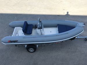 Außenborder-Schlauchboot