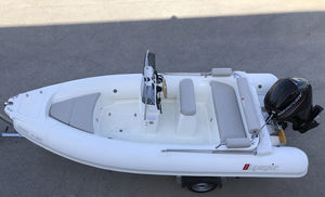 Außenborder-Schlauchboot