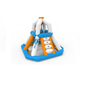 Kletterwand Wasserspielgerät