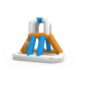 Kletterwand Wasserspielgerät