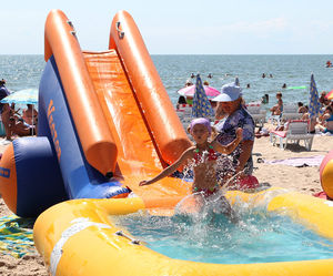 Rutschbahn-Wasserspielgerät