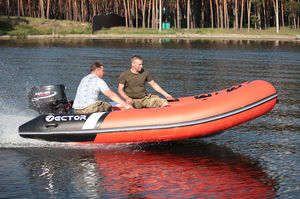 Außenborder-Schlauchboot