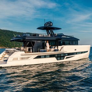 Motoryacht für Kreuzfahrten