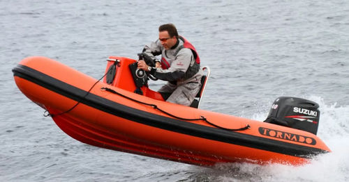 Außenborder-Schlauchboot - 3.9M  - Tornado Boats International ApS - RIB / Open / mit Jockey-Konsole