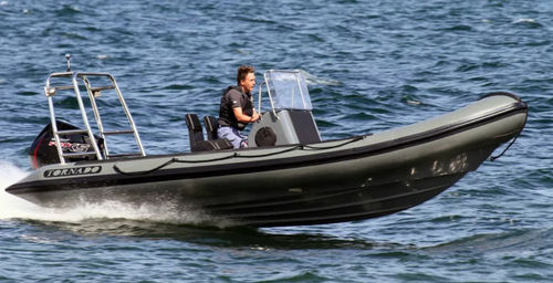 Patrouillenboot Berufsschiff - 6.4M  - Tornado Boats International ApS - Rettungsboot / Offshore-Hafenboot / Außenborder