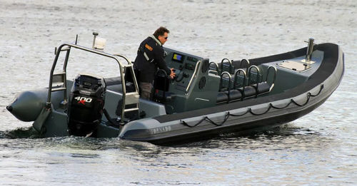Patrouillenboot Berufsschiff - 9.5M - Tornado Boats International ApS - Rettungsboot / Ausflugsboot / Außenborder