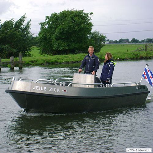 Innenborder-Konsolenboot - 666 - Alufleet B.V. - Diesel / mit Mittelkonsole / Aluminium