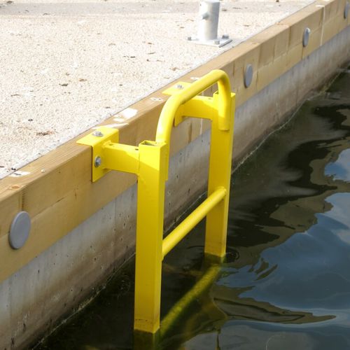 Pontonleiter - Safety equipments - Top Marine OÜ - festinstalliert / Notfall