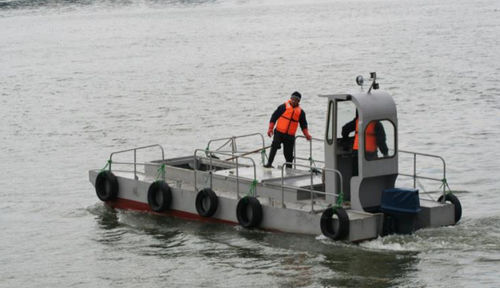 Hafenboot Berufsschiff - 8m - marinnor - Umweltschutzboot / Katamaran / Außenborder
