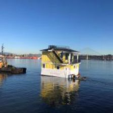Schwimmendes Haus - Macey - International Marine Floatation Systems, Inc. (IMFS)