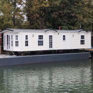 Schwimmendes Haus - UK FLOATING HOMES LTD