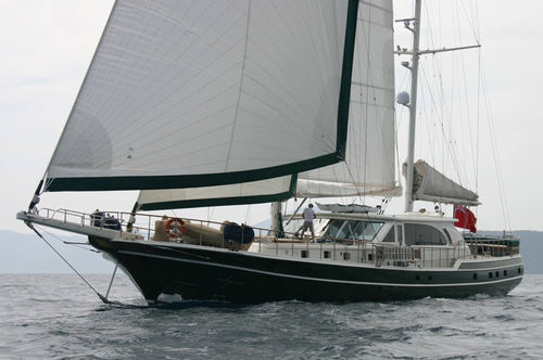Segelboot / 4 Kabinen - Sailing Nour - EVADNE YACHTS - mit geschlossenem Cockpit / Bugspriet