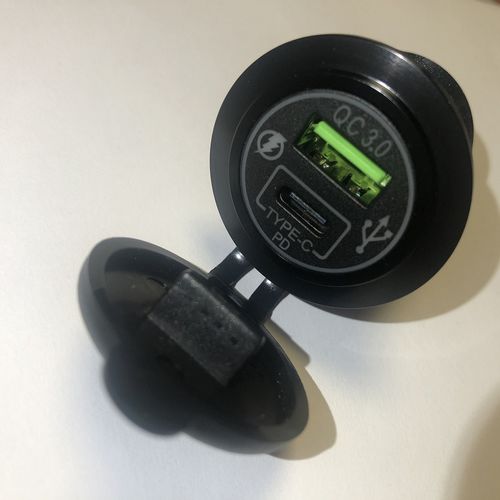 USB Port für Boot - QC3.0 - Foshan 1 Boat Hardware Co., Ltd.