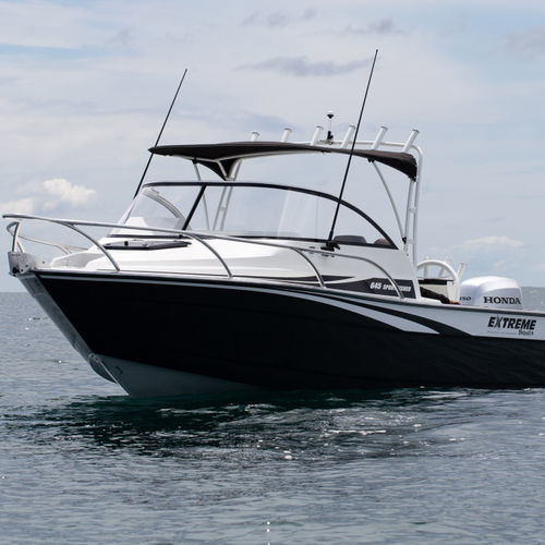 Außenborder-Daycruiser - 645 - Extreme Boats EU Ltd. - Open / mit Doppelkonsole / Sport