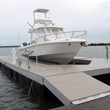Bootslift - Golden Dock Stabilizers - schwimmend / stegmontiert / maßgefertigt