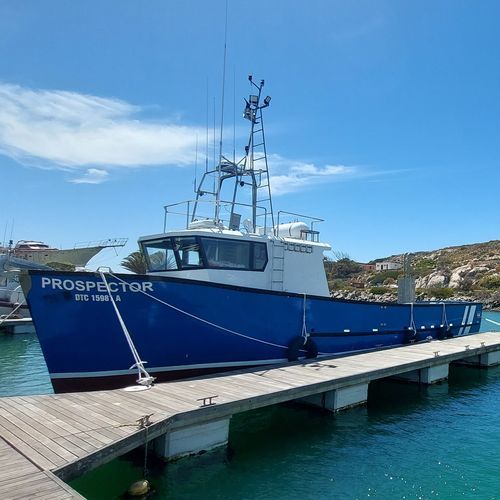 Trawler-Berufsschiff - Tuna Pole - Sachal Shipyard - Thunfischfänger / GFK