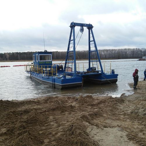 Bagger-Berufsschiff - ADST-600E - Epos PJSC - Mehrrümpfer / Innenborder
