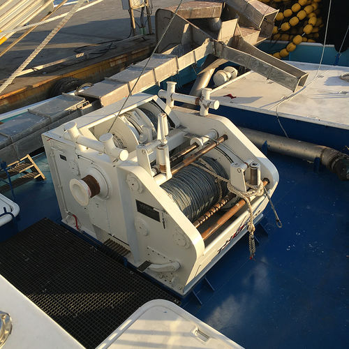 Winde für Fischereischiffe - sardine vessels - TH COMPANY - Ringwadennetz / Hydraulikmotor