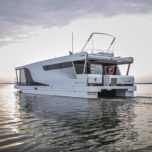 Katamaran-Hausboot - S51 line - Catamarans-HT - Innenborder / elektrisch / Flybridge