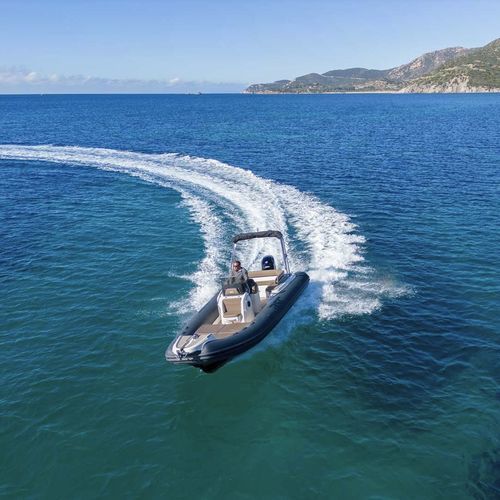 Außenborder-Schlauchboot - 70 - BSC COLZANI srl - Open / mit Seitenkonsole / Charter