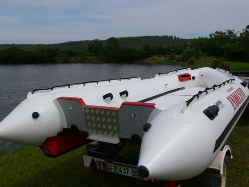 Katamaran-Schlauchboot - 4.1m Aquacat - Aquarius Inflatables - Außenborder / halbstarr / Open